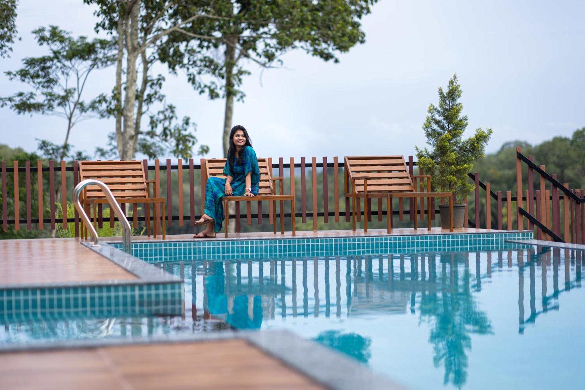 Delano Residency Hotel Kaliyal ภายนอก รูปภาพ